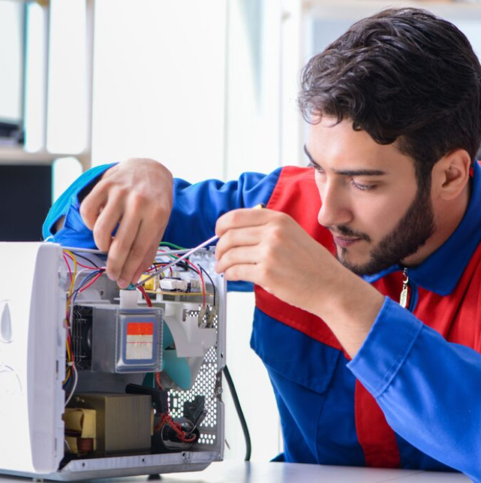 تکنسین تعمیر ماکروفر دوو در تهران